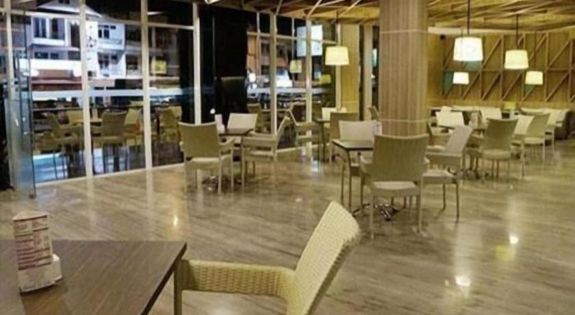 Orchardz Hotel Gajah Mada Pontianak Zewnętrze zdjęcie
