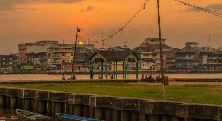 Orchardz Hotel Gajah Mada Pontianak Zewnętrze zdjęcie